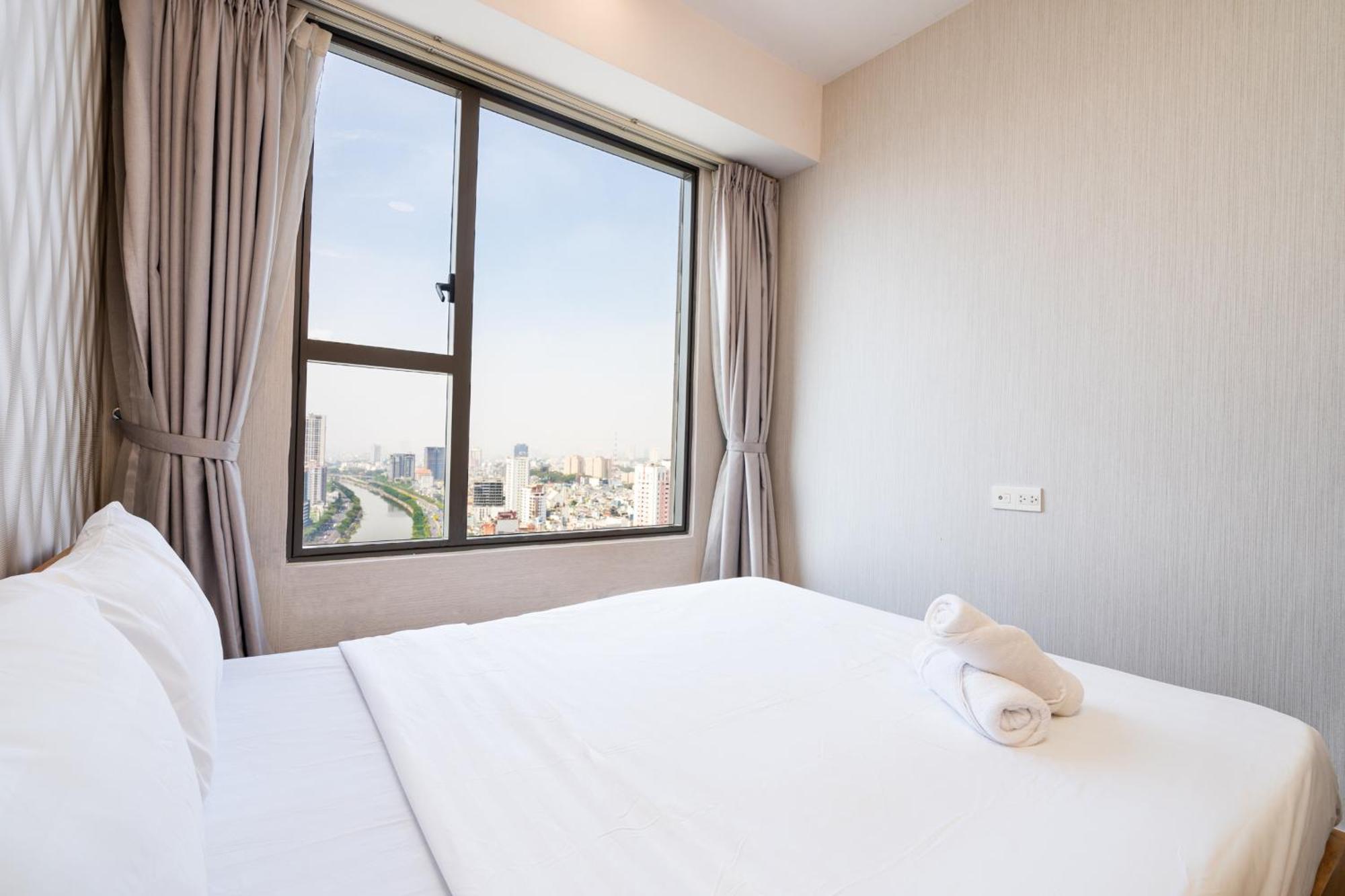 Stay With Me Cbd Apartment - Rivergate Building Хошимин Екстериор снимка